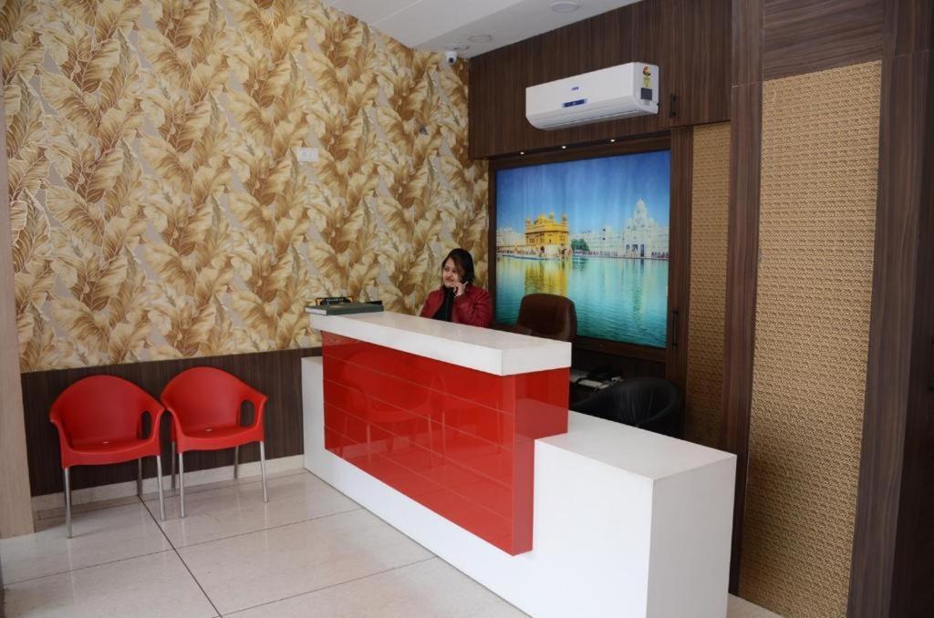 Hotel Robin Inn Amritsar Luaran gambar