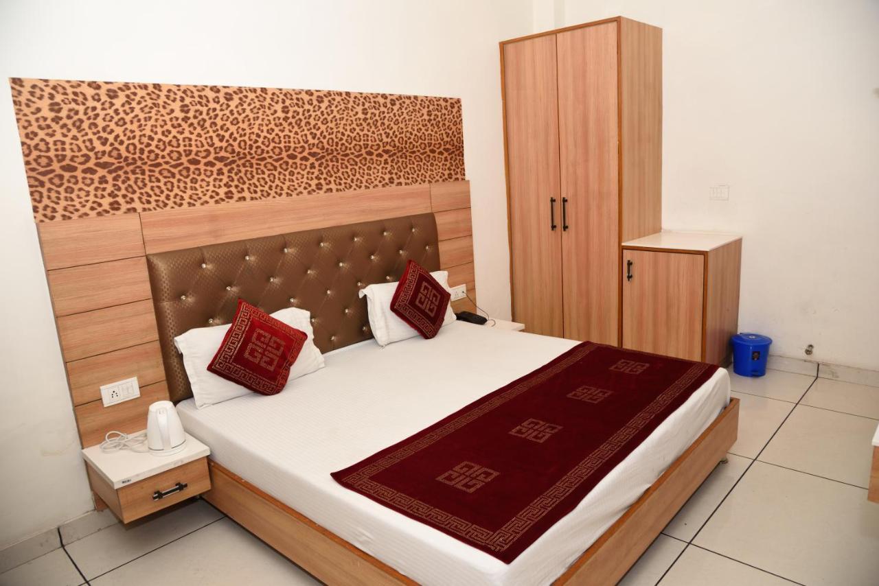 Hotel Robin Inn Amritsar Luaran gambar