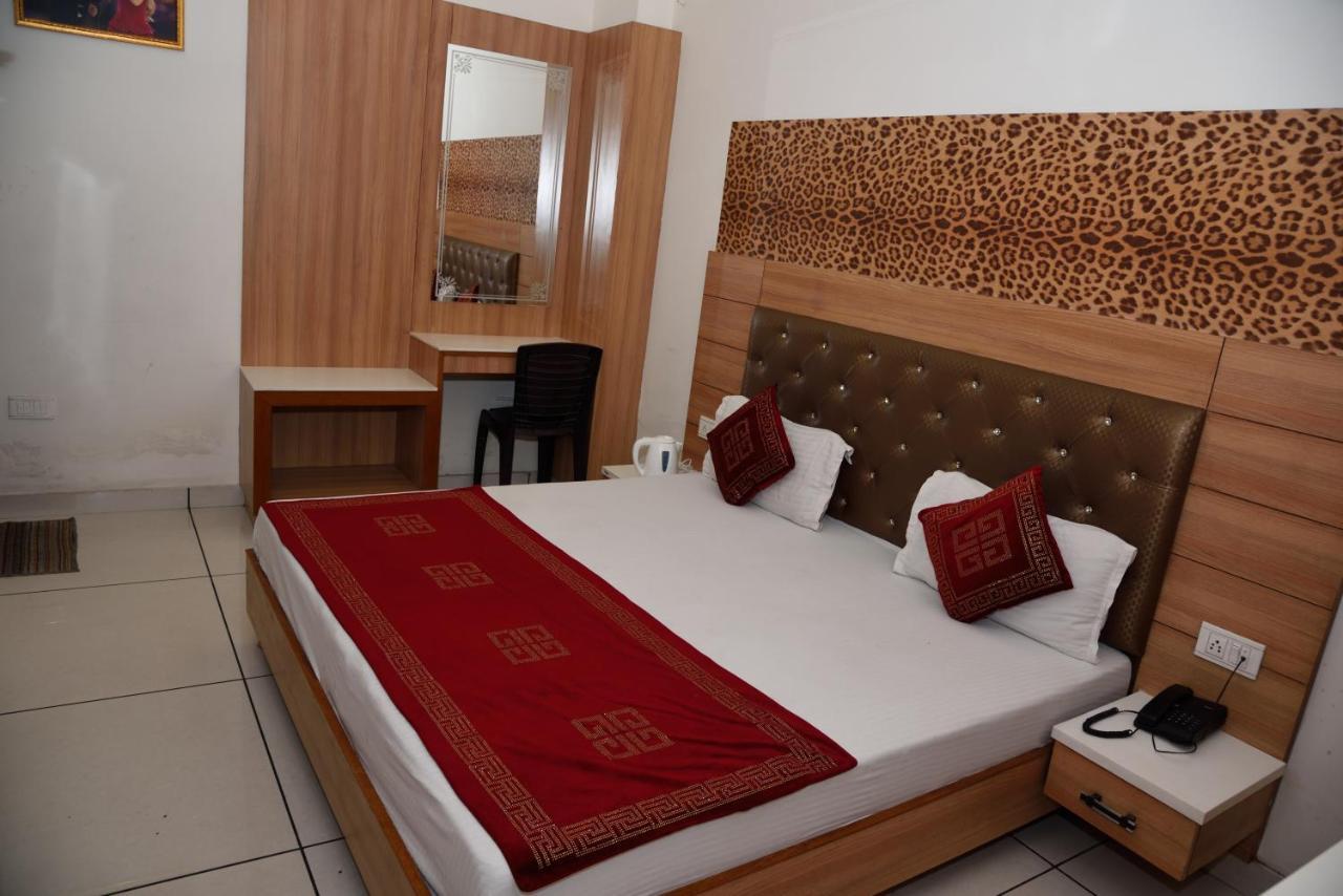 Hotel Robin Inn Amritsar Luaran gambar
